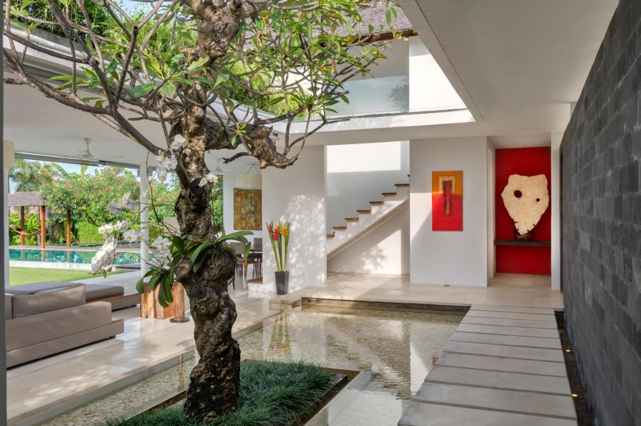 Villa Kavya - 8-Minute Walk From Berawa Beach ชังกู ภายนอก รูปภาพ