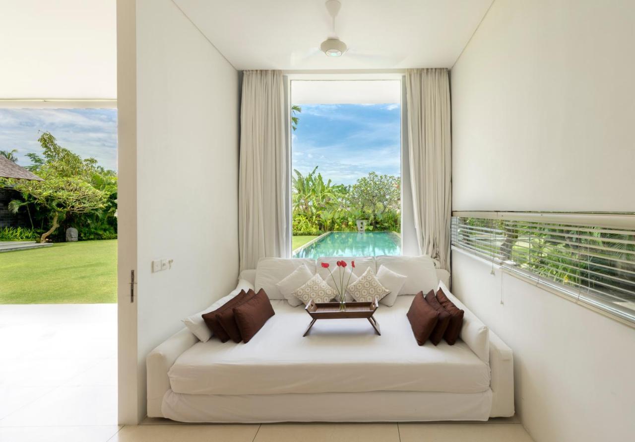 Villa Kavya - 8-Minute Walk From Berawa Beach ชังกู ภายนอก รูปภาพ